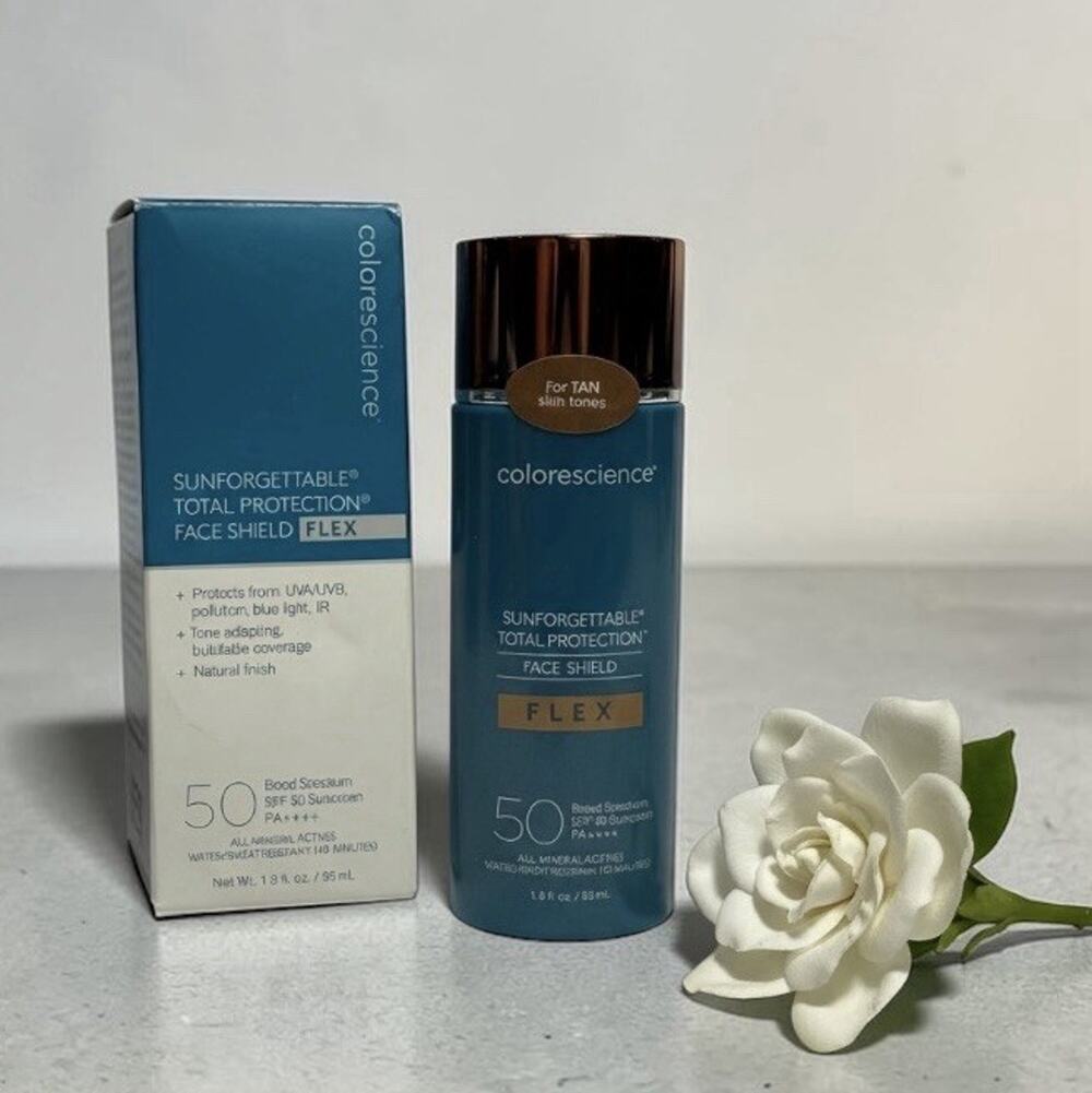 ColoreScience Total Protection Face Shield Flex SPF 50 1.8 fl oz Tan